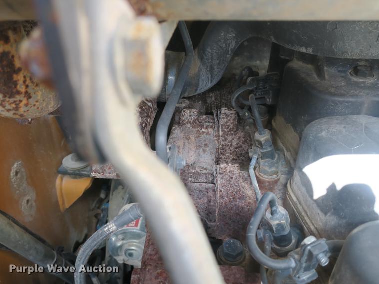 image for item DB8985 2005 Case 450 skid steer