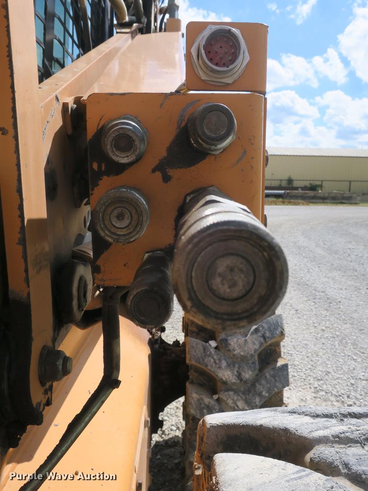 image for item DB8985 2005 Case 450 skid steer