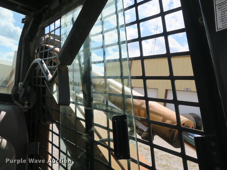 image for item DB8985 2005 Case 450 skid steer