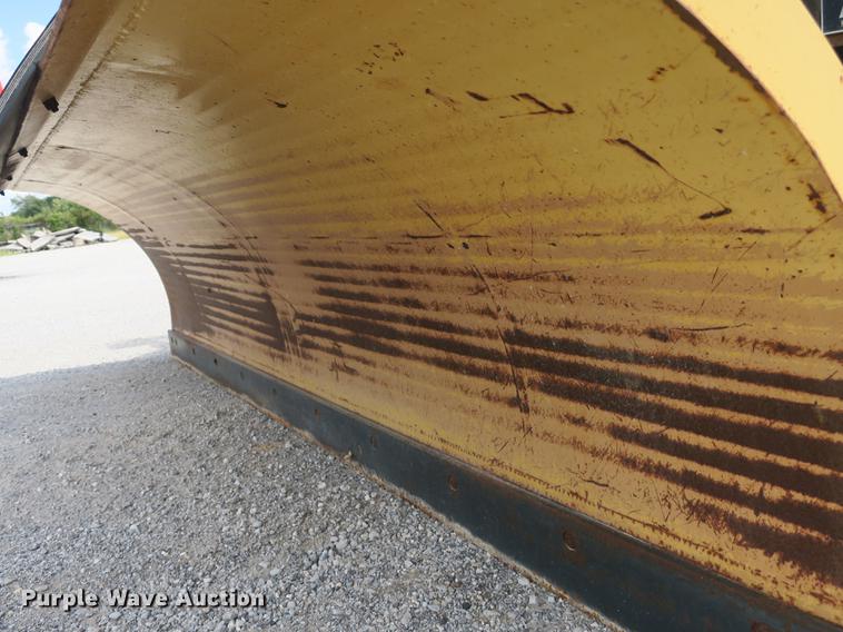 image for item DB8986 1998 Ford F800 dump truck