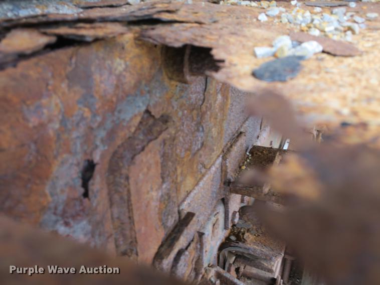 image for item DB8986 1998 Ford F800 dump truck