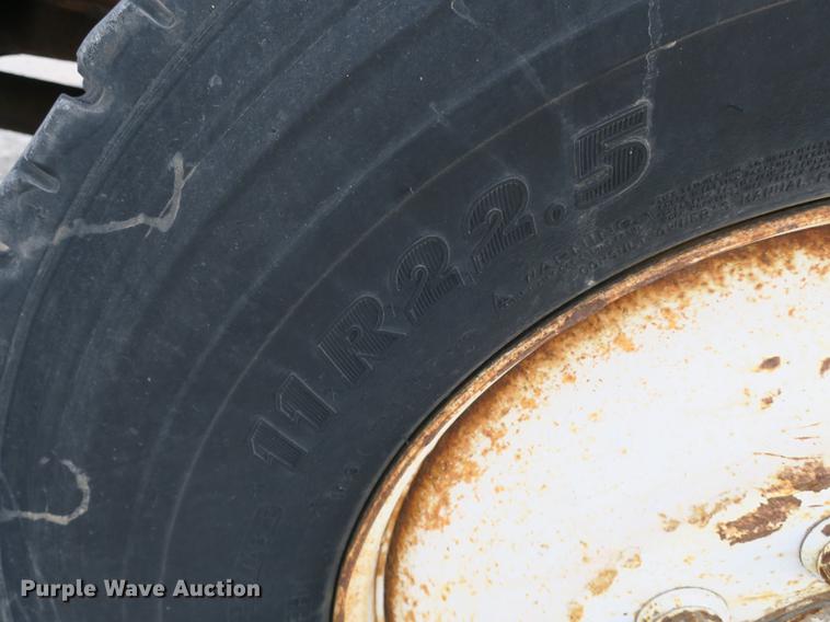 image for item DB8986 1998 Ford F800 dump truck