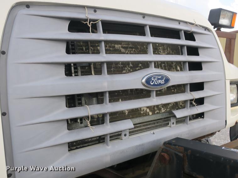 image for item DB8986 1998 Ford F800 dump truck