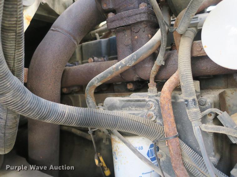 image for item DB8986 1998 Ford F800 dump truck