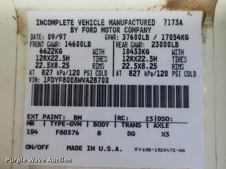 image for item DB8986 1998 Ford F800 dump truck