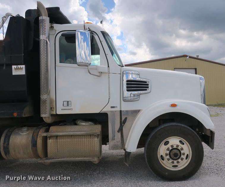 image for item DB8987 2012 Freightliner Coronado SD dump truck