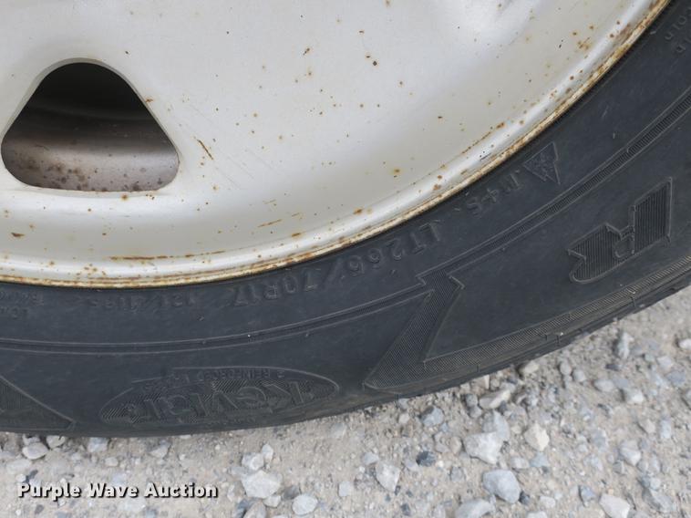 image for item DB8989 2008 Ford F250 Super Duty XL SuperCab pickup truck