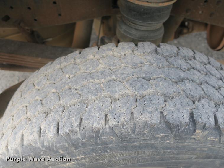 image for item DB8989 2008 Ford F250 Super Duty XL SuperCab pickup truck