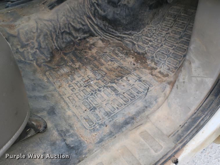 image for item DB8989 2008 Ford F250 Super Duty XL SuperCab pickup truck