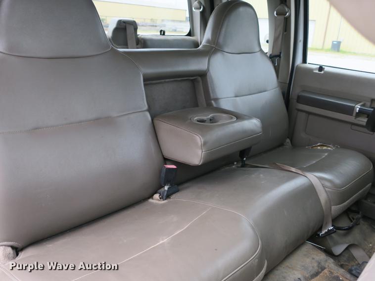 image for item DB8989 2008 Ford F250 Super Duty XL SuperCab pickup truck