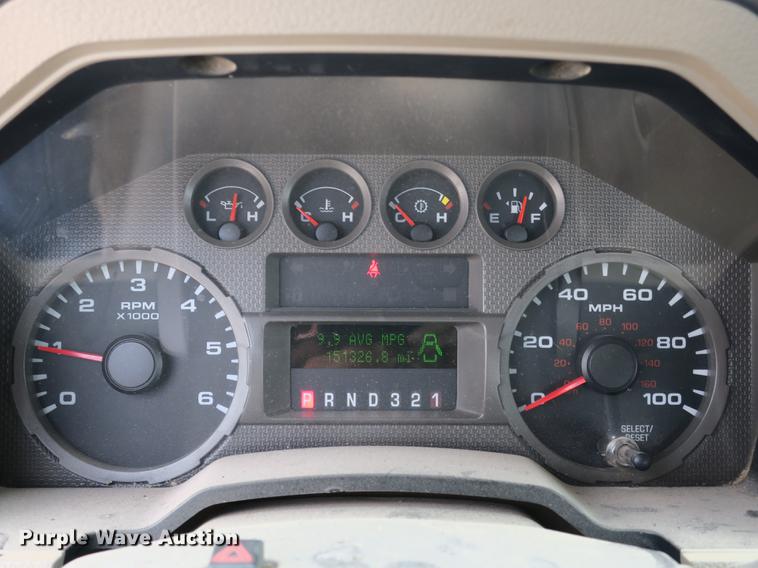 image for item DB8989 2008 Ford F250 Super Duty XL SuperCab pickup truck