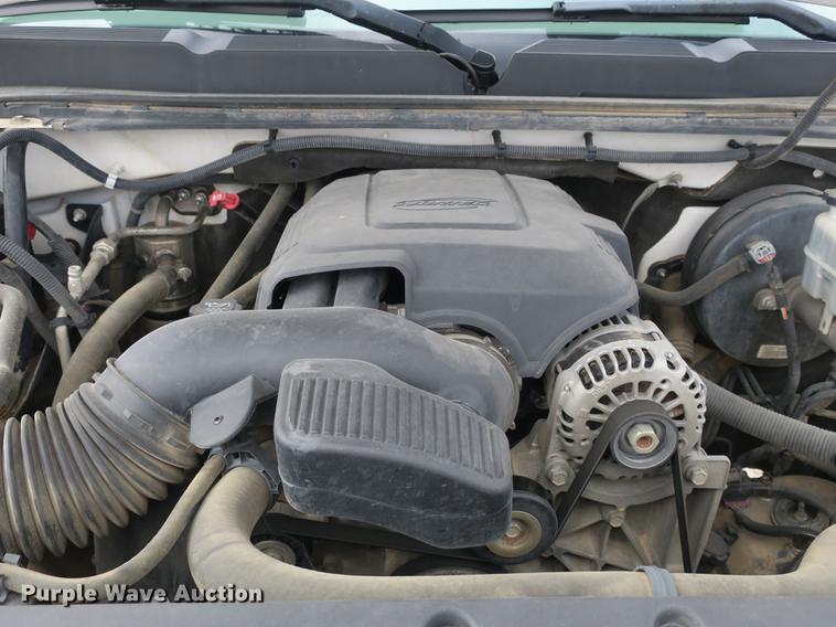 image for item DB8990 2011 Chevrolet Silverado 1500 Ext. Cab pickup truck