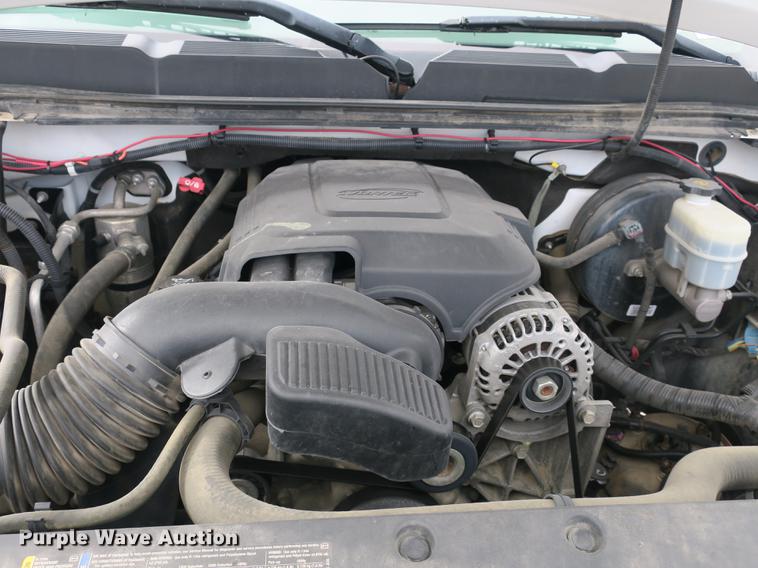 image for item DB8991 2011 Chevrolet Silverado 1500 Ext. Cab pickup truck