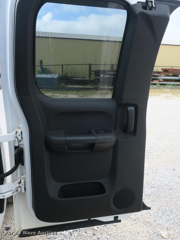 image for item DB8991 2011 Chevrolet Silverado 1500 Ext. Cab pickup truck