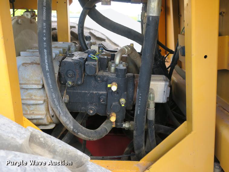 image for item DB8992 1997 Dynapac CA251D single drum vibratory roller