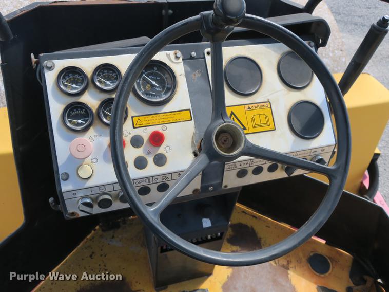 image for item DB8992 1997 Dynapac CA251D single drum vibratory roller