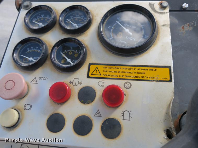 image for item DB8992 1997 Dynapac CA251D single drum vibratory roller