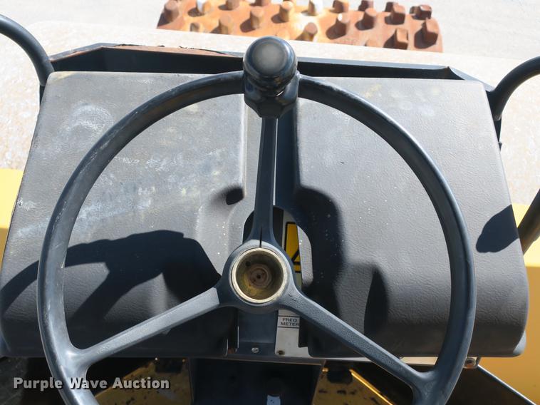 image for item DB8992 1997 Dynapac CA251D single drum vibratory roller