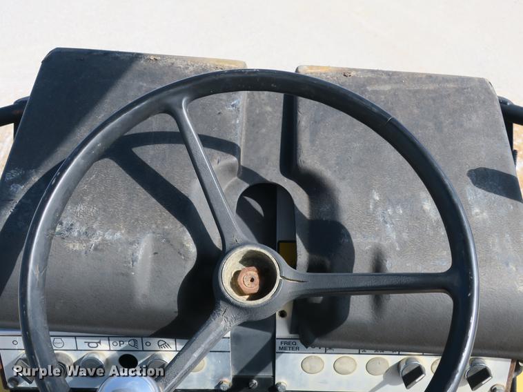 image for item DB8993 1995 Dynapac CA251D single drum vibratory roller