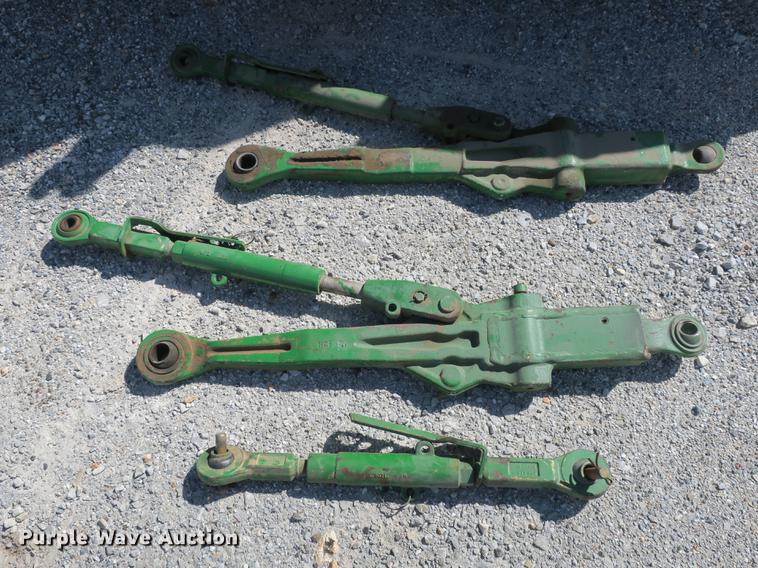 image for item DB8994 John Deere 7210 tractor