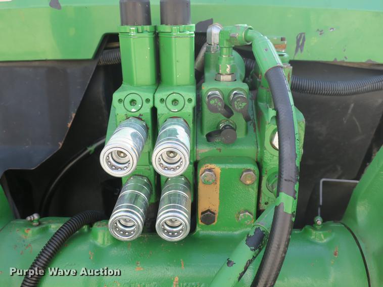 image for item DB8994 John Deere 7210 tractor