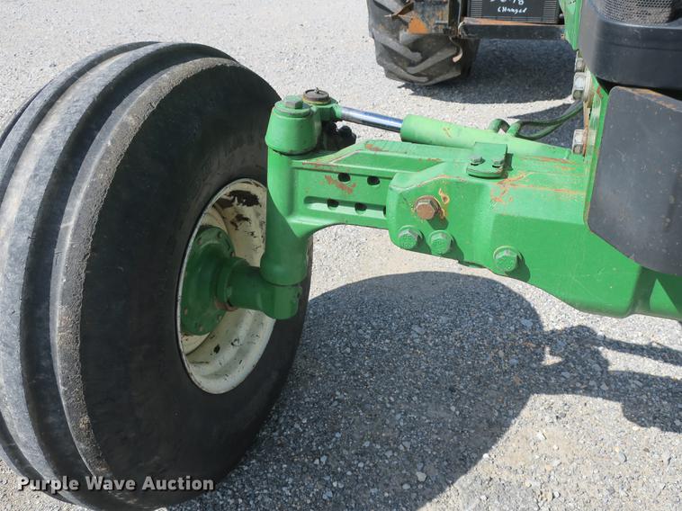 image for item DB8994 John Deere 7210 tractor