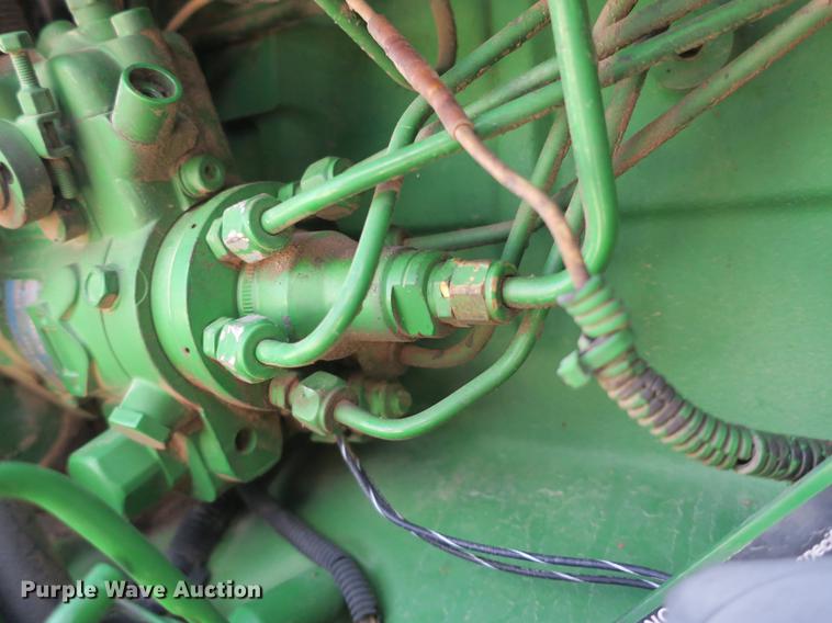 image for item DB8994 John Deere 7210 tractor