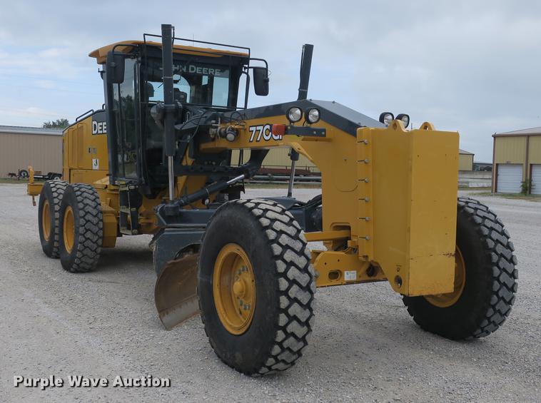 image for item DB8995 2012 John Deere 770GP motor grader