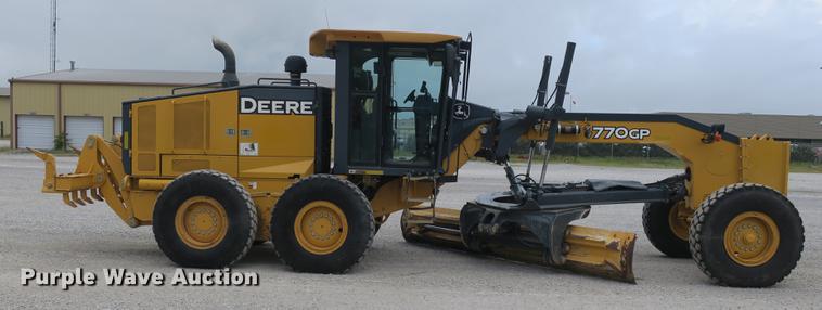 image for item DB8995 2012 John Deere 770GP motor grader