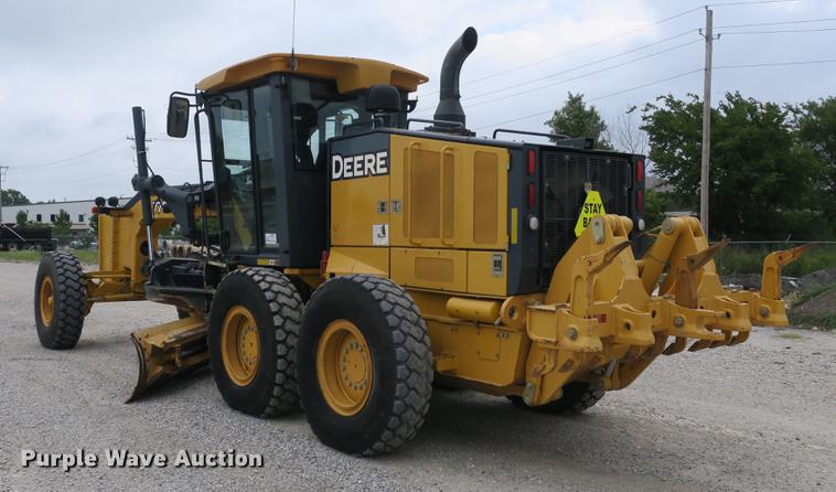 image for item DB8995 2012 John Deere 770GP motor grader