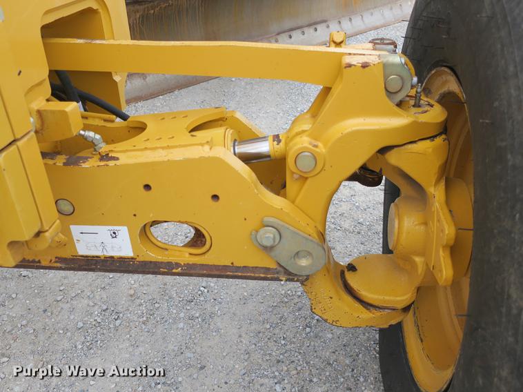 image for item DB8995 2012 John Deere 770GP motor grader