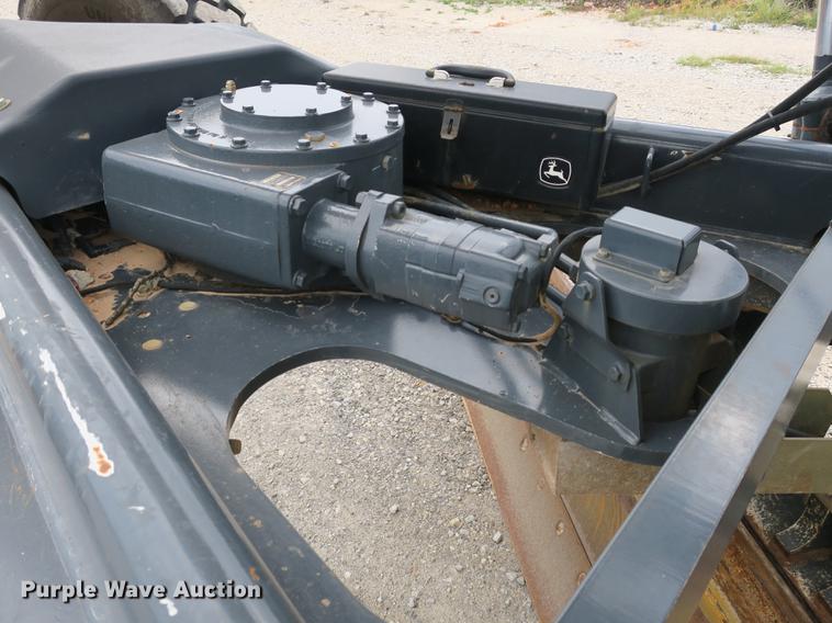 image for item DB8995 2012 John Deere 770GP motor grader