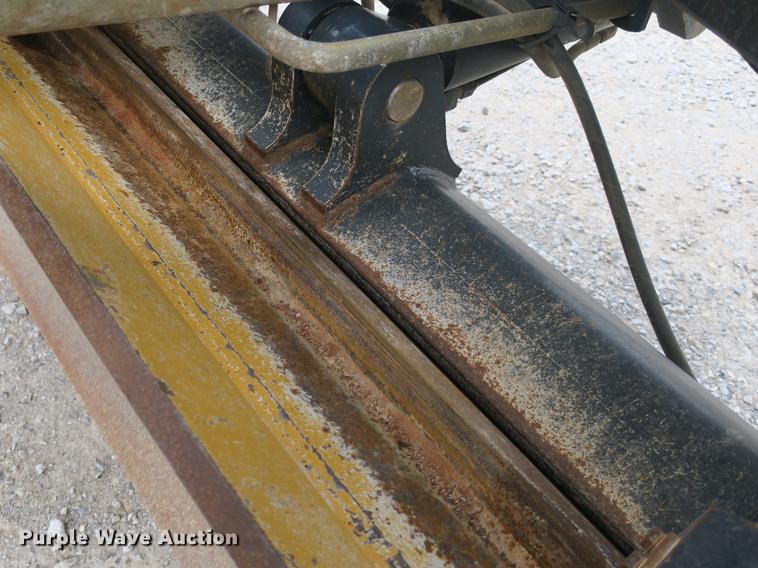 image for item DB8995 2012 John Deere 770GP motor grader