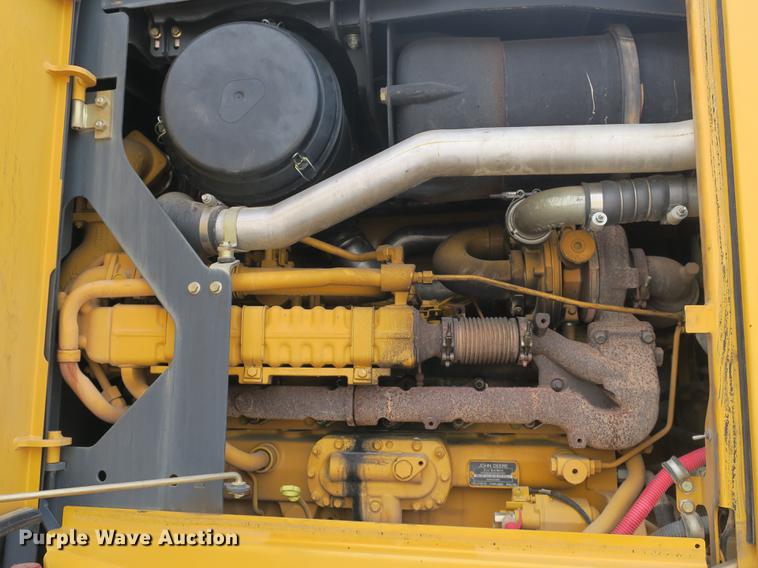 image for item DB8995 2012 John Deere 770GP motor grader