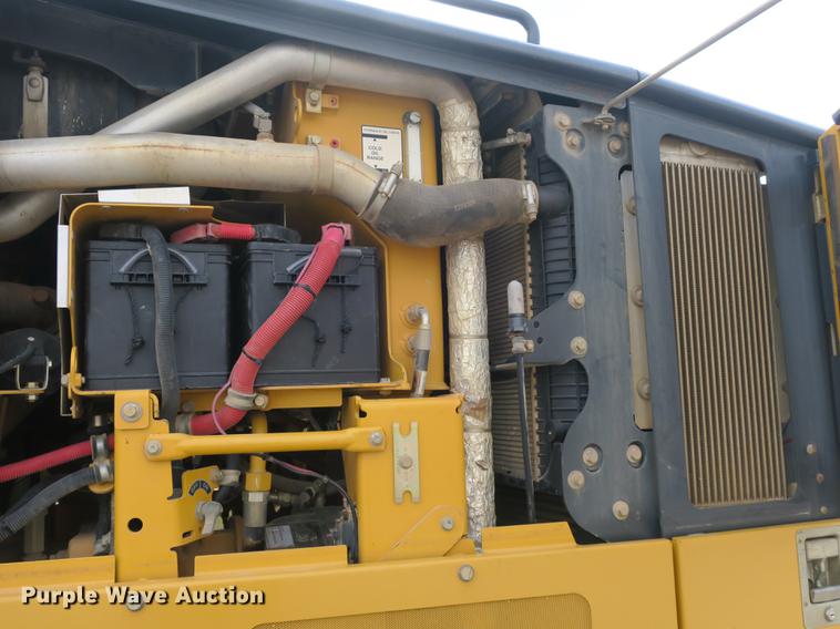 image for item DB8995 2012 John Deere 770GP motor grader