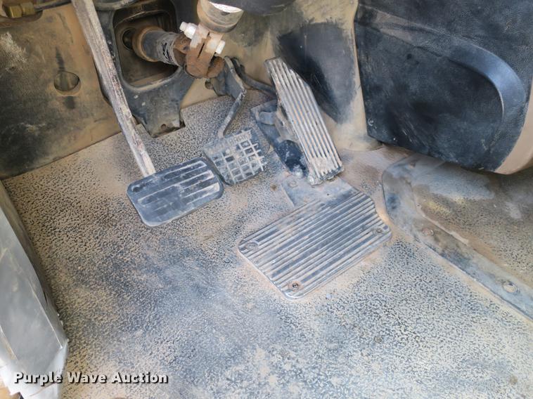 image for item DB8996 2007 Mack CV713 Granite dump truck