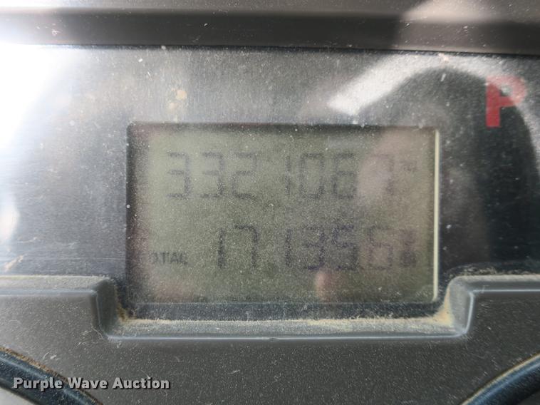 image for item DB8996 2007 Mack CV713 Granite dump truck