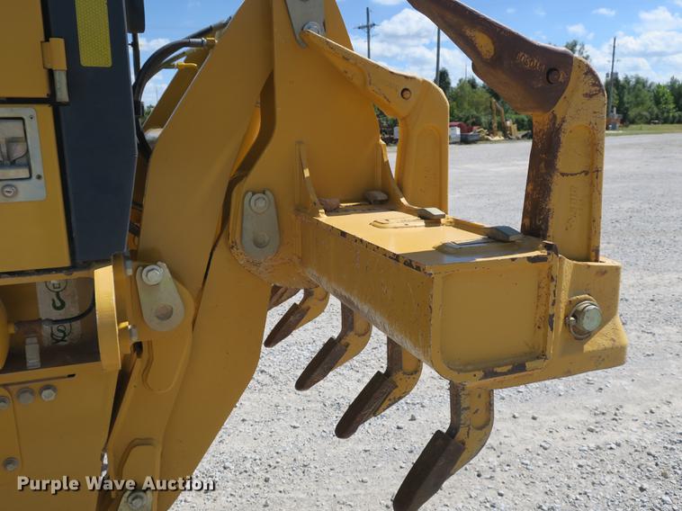 image for item DB8997 2012 John Deere 772GP motor grader