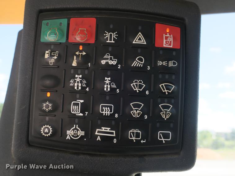 image for item DB8997 2012 John Deere 772GP motor grader