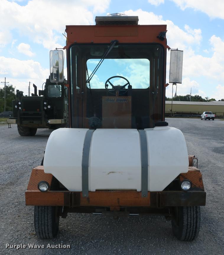 image for item DB8998 Broce RC300 broom