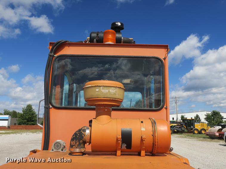 image for item DB8998 Broce RC300 broom