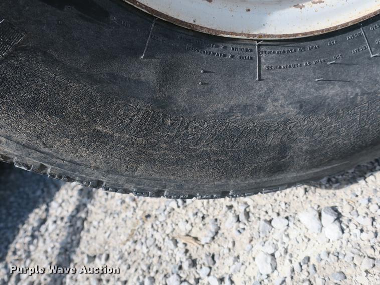 image for item DB8998 Broce RC300 broom