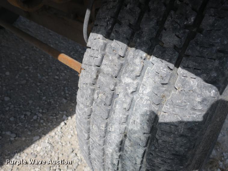 image for item DB8998 Broce RC300 broom