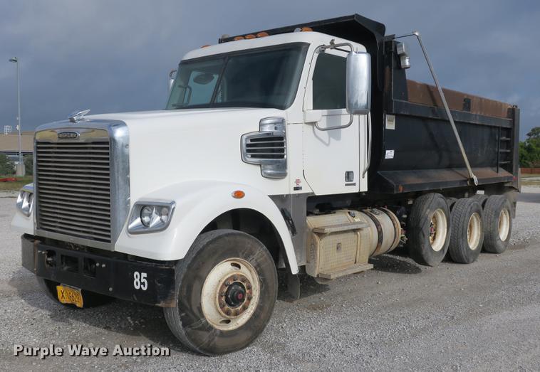 image for item DB8999 2012 Freightliner Coronado SD dump truck