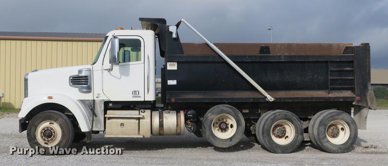 image for item DB8999 2012 Freightliner Coronado SD dump truck