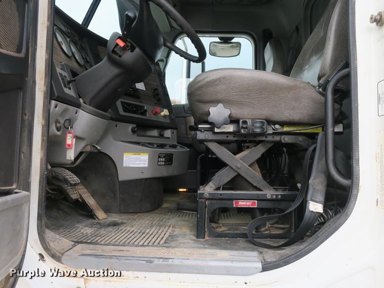 image for item DB8999 2012 Freightliner Coronado SD dump truck