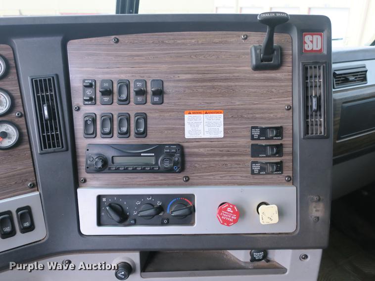 image for item DB8999 2012 Freightliner Coronado SD dump truck