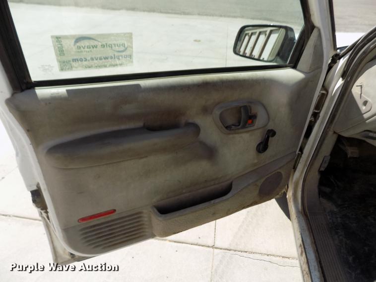 image for item DB9104 1998 Chevrolet 1500 utility bed pickup truck