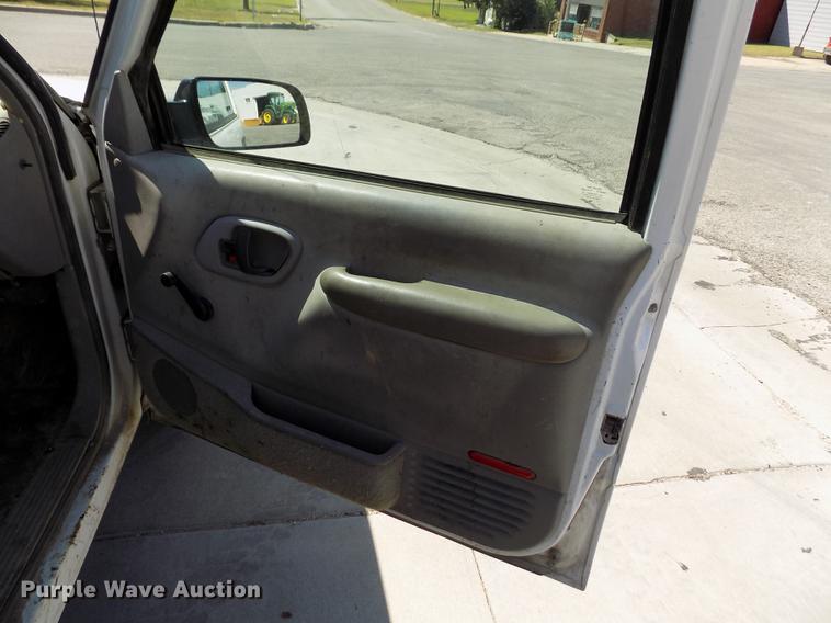 image for item DB9104 1998 Chevrolet 1500 utility bed pickup truck