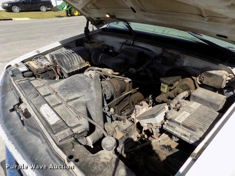 image for item DB9104 1998 Chevrolet 1500 utility bed pickup truck